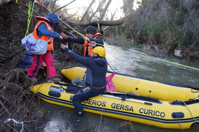 Potrero Grande: Familias pudieron retornar a sus hogares luego de un mes aisladas 1 Ayuda Familias aisladas en Potrero Grande 696x464 1