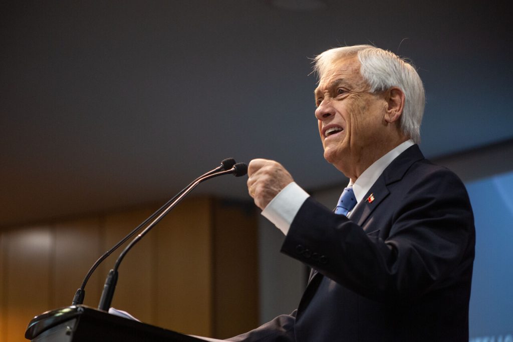 Confirman muerte de expresidente Sebastián Piñera en accidente de helicóptero en Lago Ranco 1 A UNO 1499618