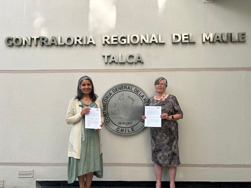 Diputada Mercedes Bulnes y concejala Melania Moya denunciaron a JUNAEB en Contraloría por retraso en la entrega de lentes, audífonos, y atenciones médicas a niños de escuelas públicas 1 WhatsApp Image 2024 03 28 at 11.13.00 AM