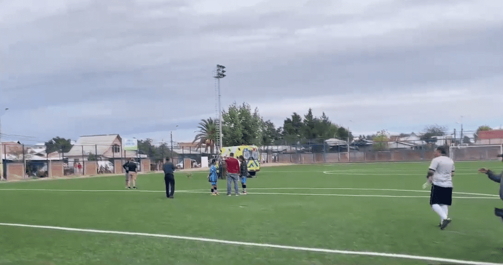 Futbolista amateur muere tras sufrir paro cardíaco en pleno partido en Talca 1 foto por muerte futbolista amateur muere talca