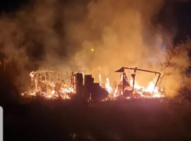 Incendio de proporciones camino a Los Lagartos en Teno movilizo a equipos de emergencia de la comuna 1 434393105 865430425387533 3664846614103403447 n