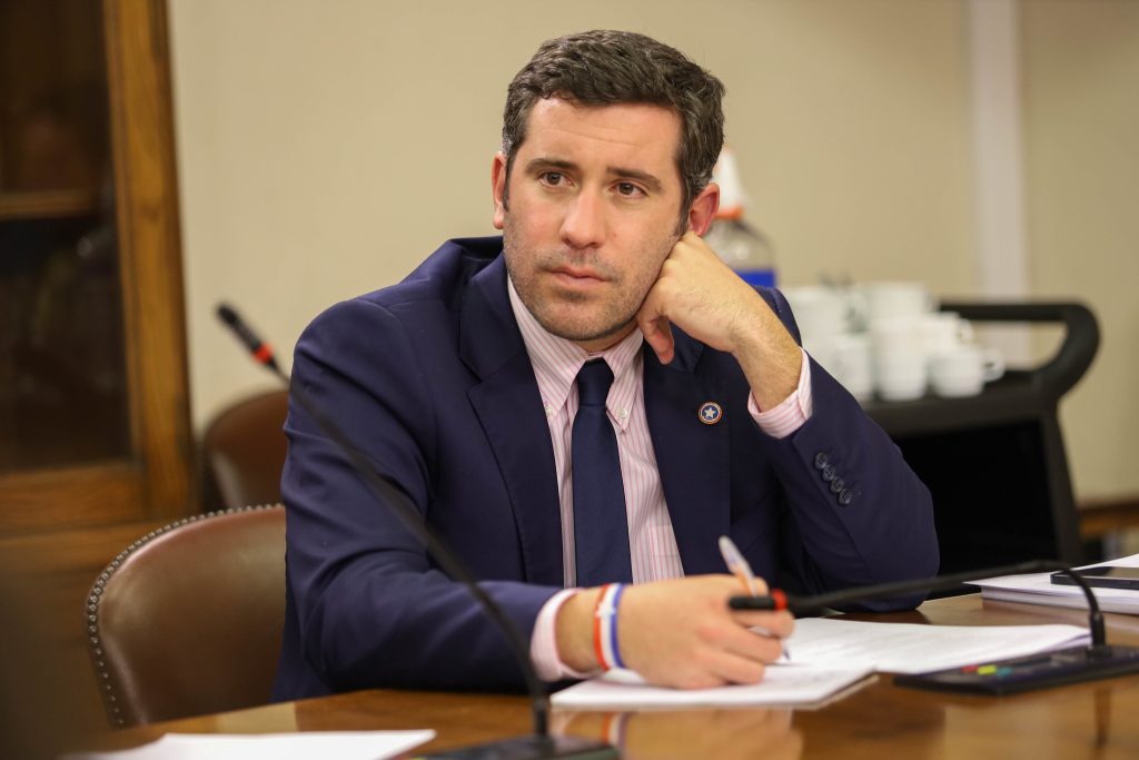 Diputado Benjamín Moreno sobre ley de pensión de gracia: “Con este proyecto buscamos evitar que en un futuro delincuentes cuenten con este beneficio” 1 53237612693 e07d507c1f k