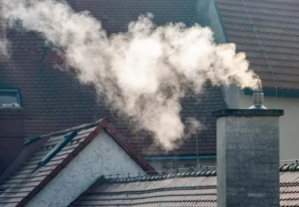 Autoridades decretaron alerta ambiental en Curicó y Romeral por mala calidad del aire 1 Comenzo el periodo de gestion de episodios criticos en varias regiones del pais jpg 1068x741 1