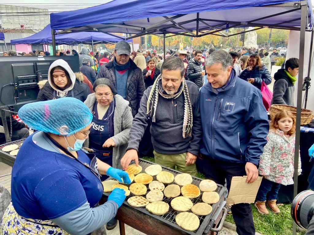 Talca: Más de mil personas disfrutaron una nueva y exitosa edición del Día de la Churrasca 1 WhatsApp Image 2024 05 13 at 08.37.03