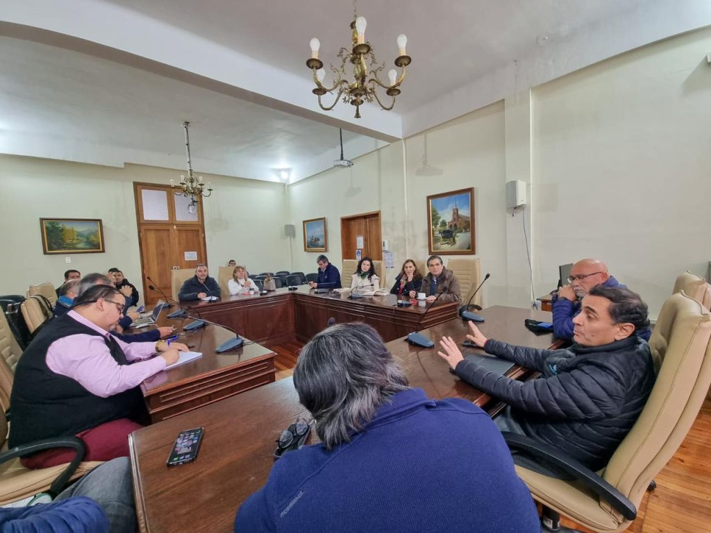 El municipio de Curicó coordina acciones ante la llegada de un nuevo sistema frontal 1 Curico