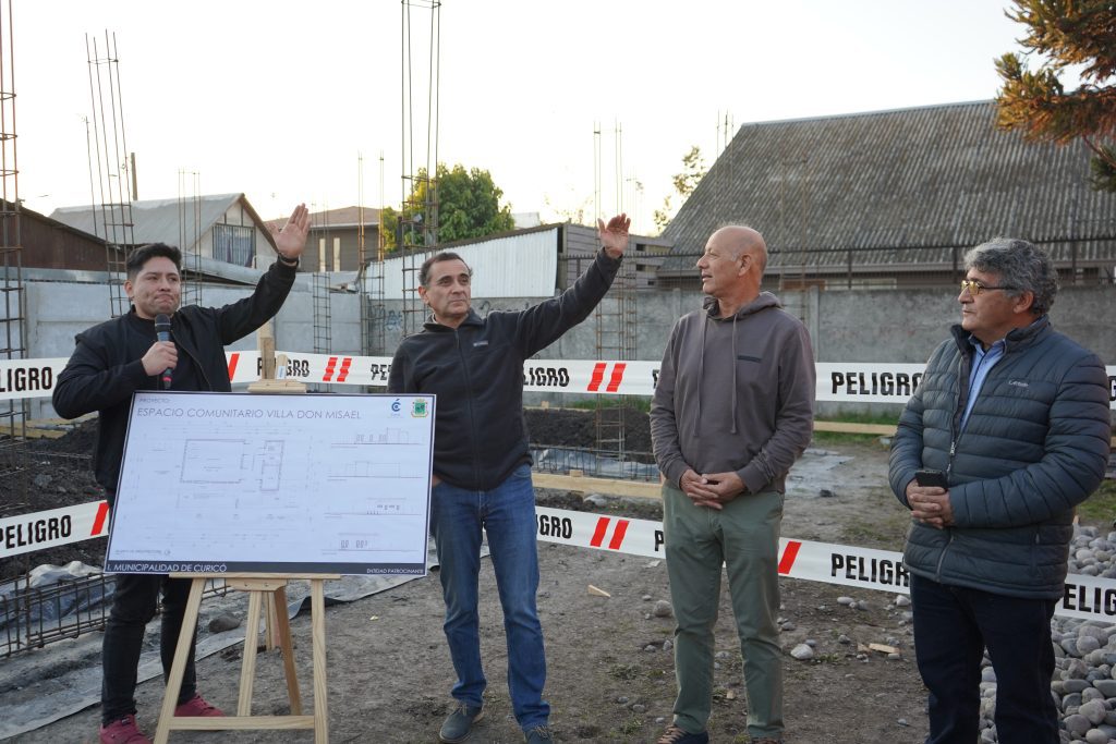 Destacan avance de construcción de sede social en Villa Don Misael 1 Foto 2 Visita Obras Sede