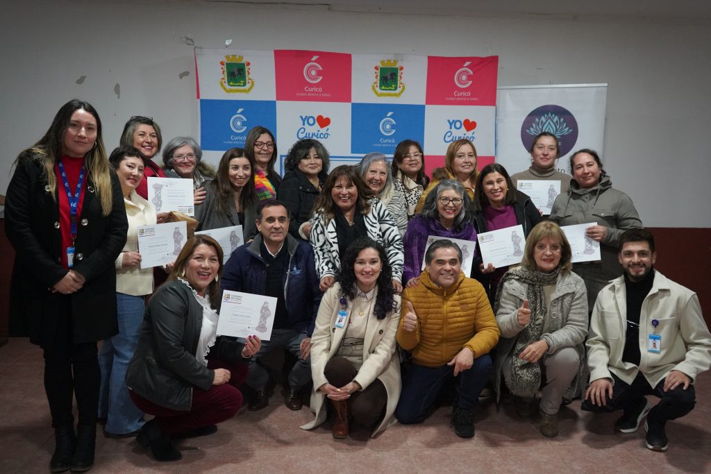 Centro de Acción de la Mujer Alhué cerró innovador proyecto cultural a través del Vellón 1 Foto CAM Alhue