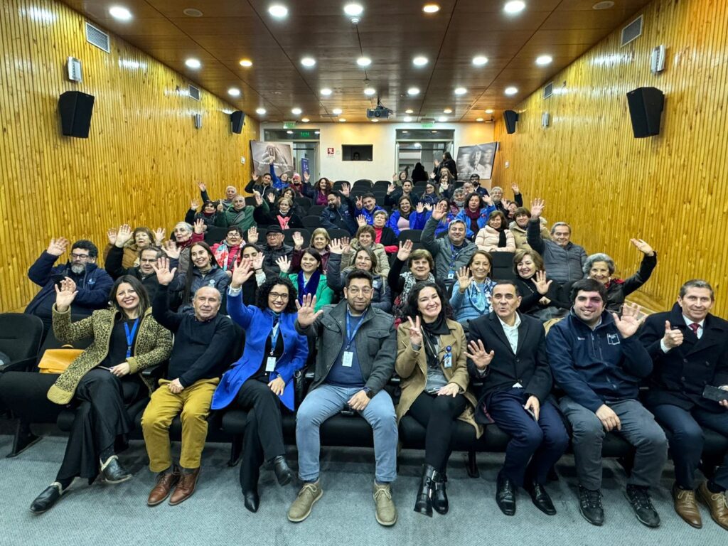 CERMONIA DE BUEN TRATO A PERSONAS MAYORES