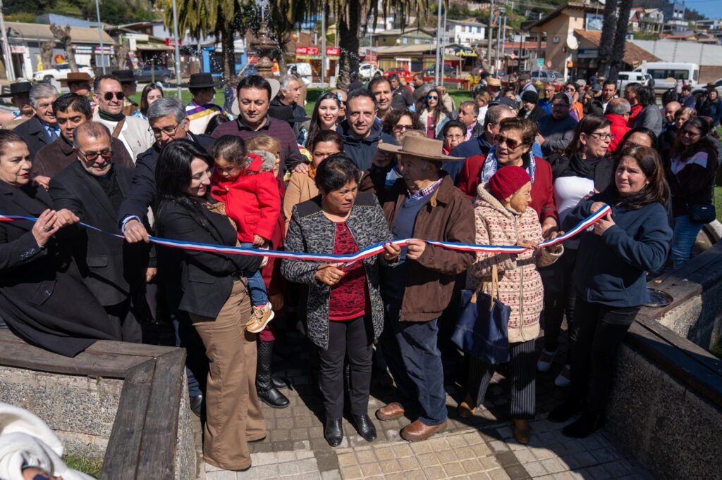 Pelluhue cuenta con remodelada Plaza de Armas gracias al Gobierno Regional del Maule 1 WhatsApp Image 2024 08 28 at 17.45.21 1