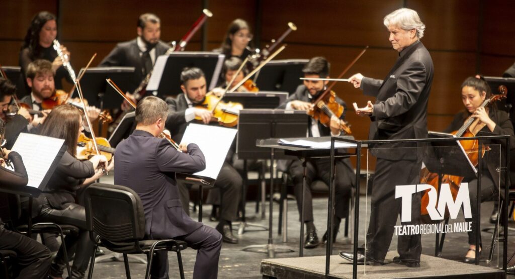 Teatro Regional del Maule celebra 19 años con un concierto inolvidable 1 3d9fdd29 1 mayo 2023 scaled e1725903715296