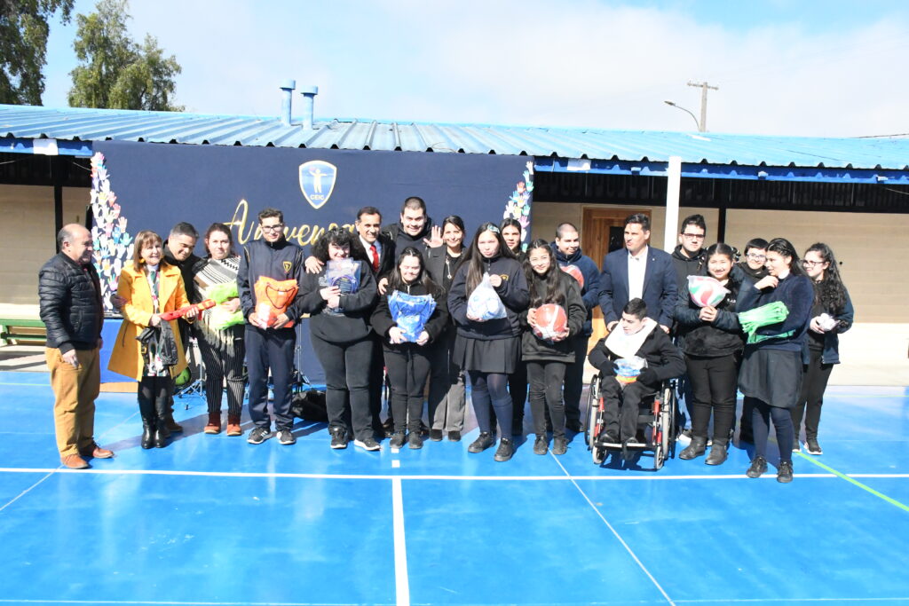 CEIC Curicó celebra 53 años destacando avances en infraestructura y proyectos educativos 1 DSC 2992