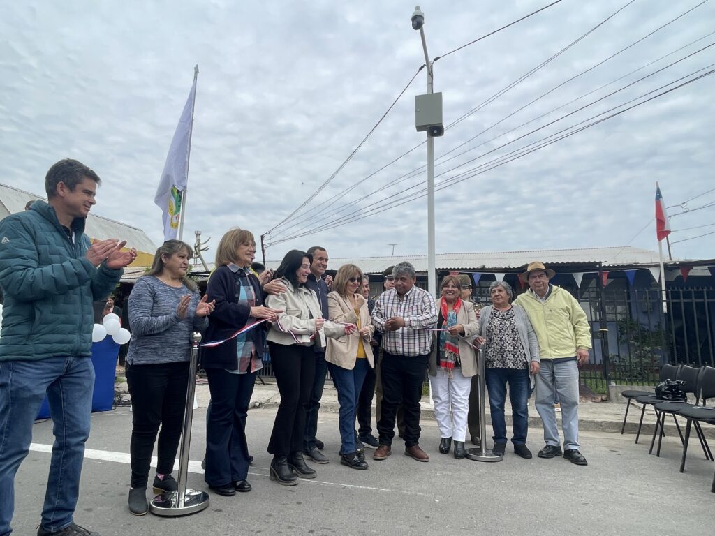Curicó: Vecinos de Villa Estrecho de Magallanes celebraron su aniversario N°32 e inauguraron moderno sistema de cámaras de seguridad 1 IMG 6519 1