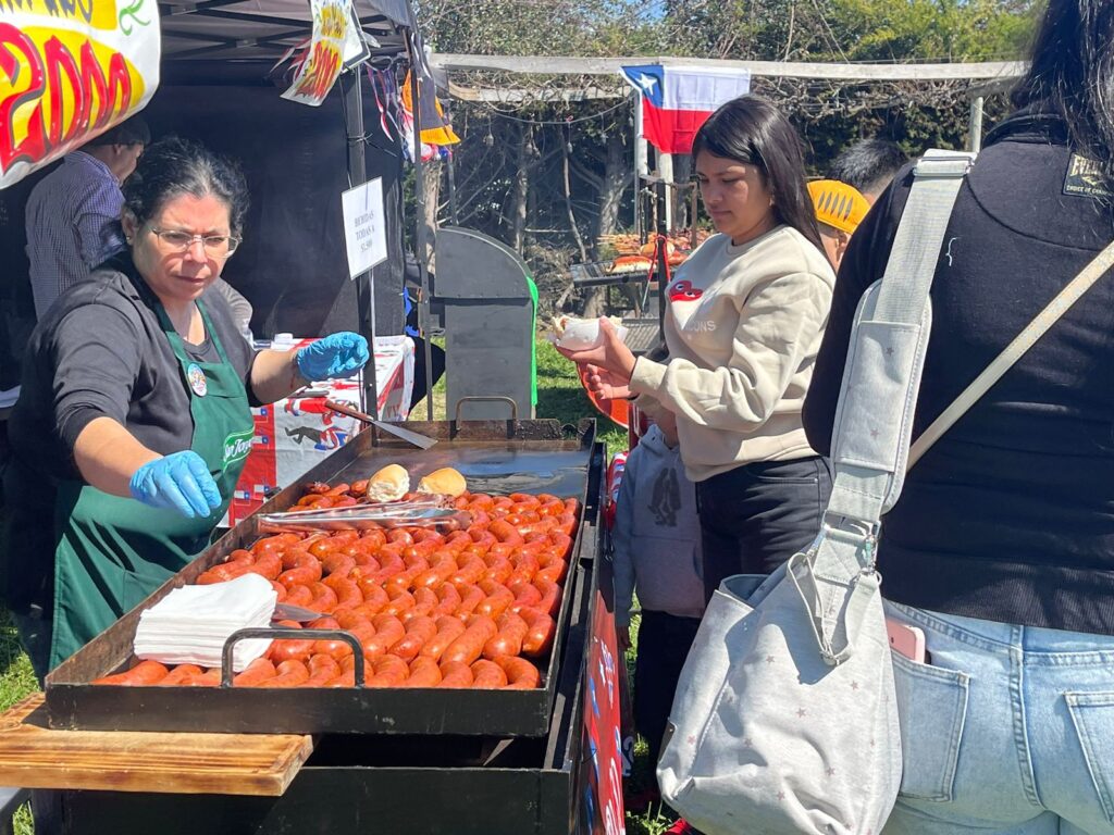 Con gran éxito se realizó la primera Fiesta de la Chilenidad de Los Niches 1 PHOTO 2024 09 14 14 23 56