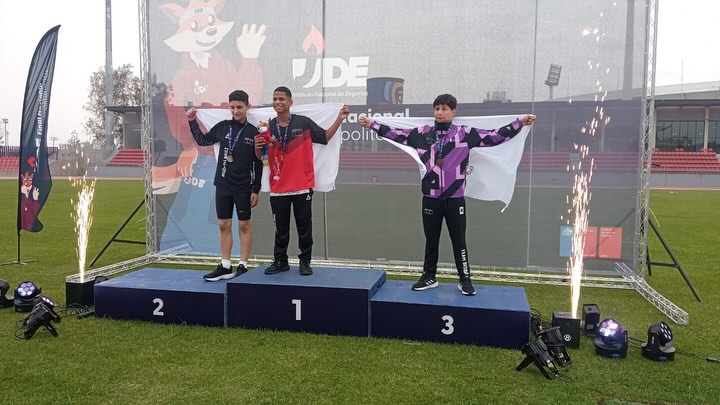 15 10 2024 CM CORPORACION DE DEPORTES DE RAUCO DESTACA A JOVEN ATLETA RAUQUINO TRAS SU PASO POR LOS JUEGOS DEPORTIVOS ESCOLARES 2024.2