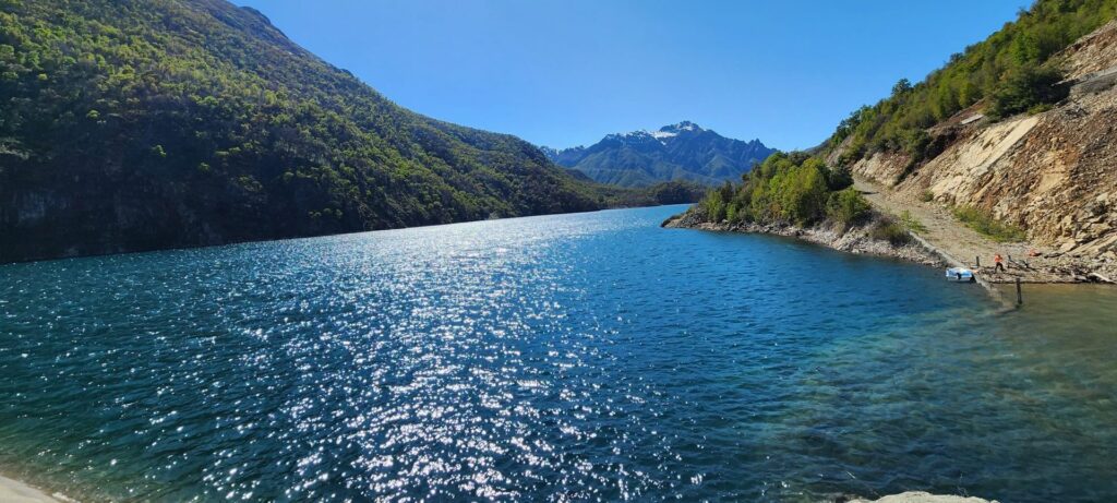 Seremi del MOP destaca buena disponibilidad de agua en el Maule para temporada de riego 1 fcaba3b7 embalse riego mop dairio talca scaled e1728267000778