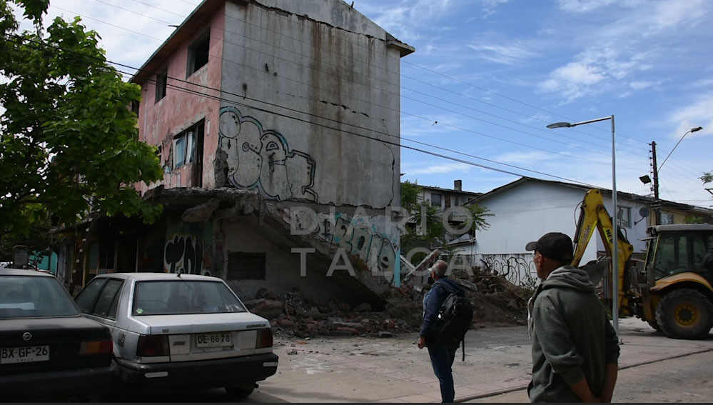 Inician trabajos de demolición de edificios vandalizados en el Barrio Costanera de Talca 1 9eaac180 departamentos 6 sur 3
