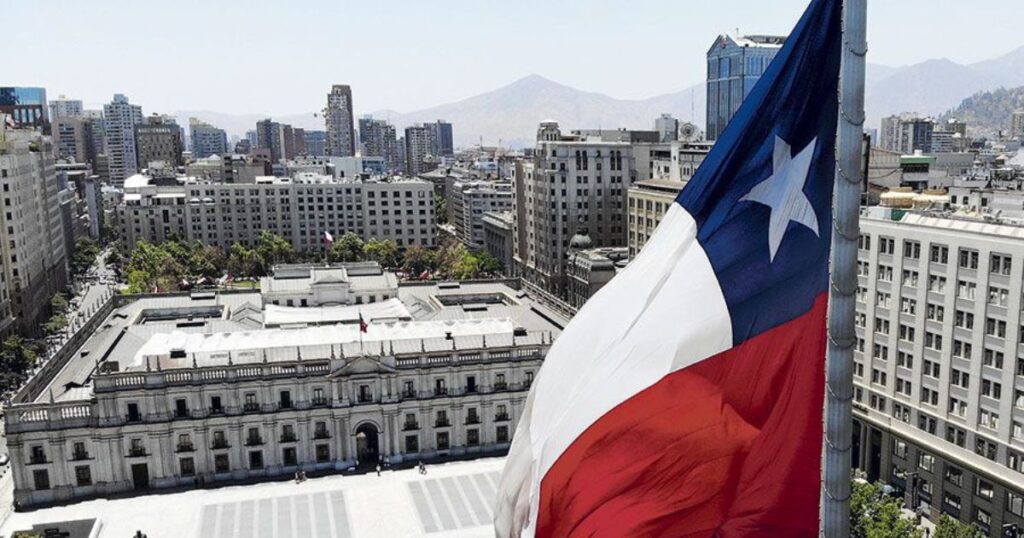 FMI ajusta proyecciones para Chile y alerta sobre desafíos estructurales 1 FMI Crecimiento Chile