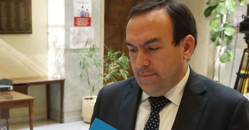 Diputado Donoso: Aprobación de “Aula Segura 2.0” y fin de la tómbola en la admisión escolar: Importantes avances en educación impulsados por la UDI 1 Felipe Donoso