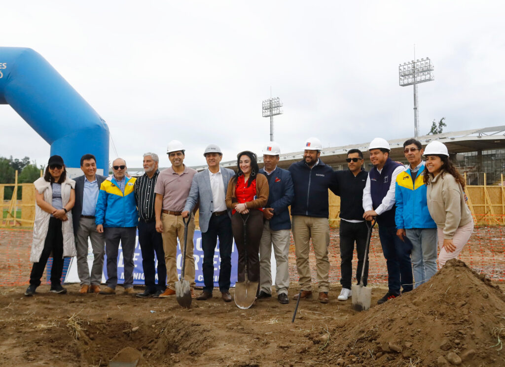 Se inician obras de terminación de Estadio La Granja de Curicó 1 Foto 2 Estadio La Granja