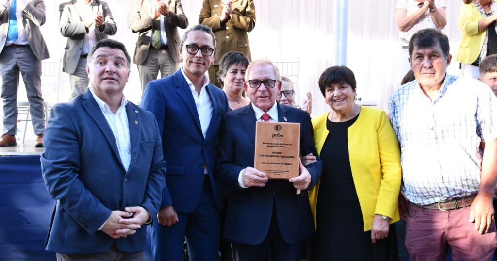 Más de 150 organizaciones desfilaron por el Aniversario de Molina 1 Aniverario Molina