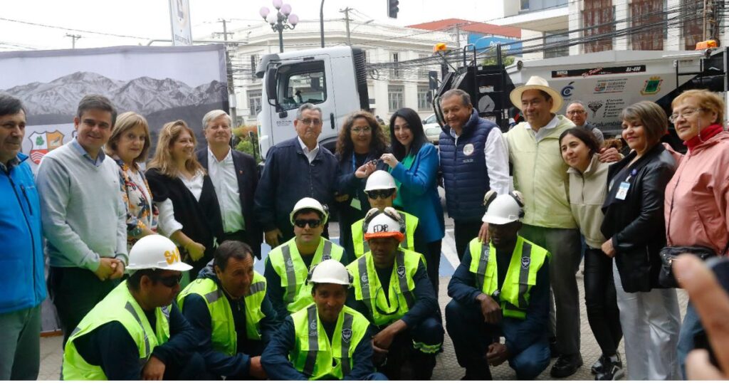 Curicó recibe moderno camión bacheador para mejorar calles y avenidas 1 Camion bacheador