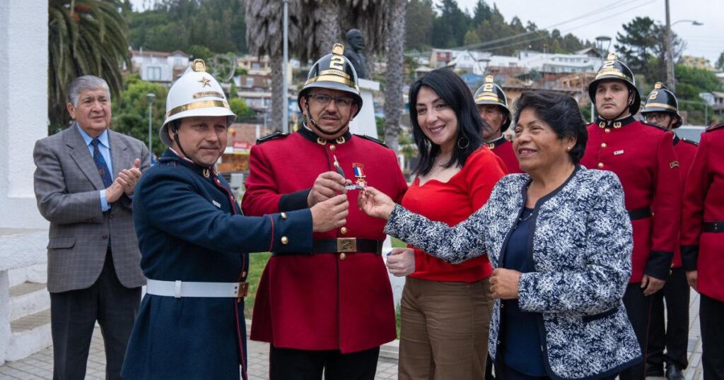 Gobierno Regional del Maule entrega Carro Bomba para el Cuerpo de Bomberos de Pelluhue 1 Pelluhue