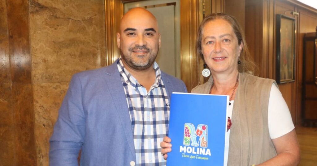 Piden sucursal en Lontué: alcalde de Molina entrega solicitud formal a la vicepresidenta de Banco Estado 1 Banco Estado Lontue