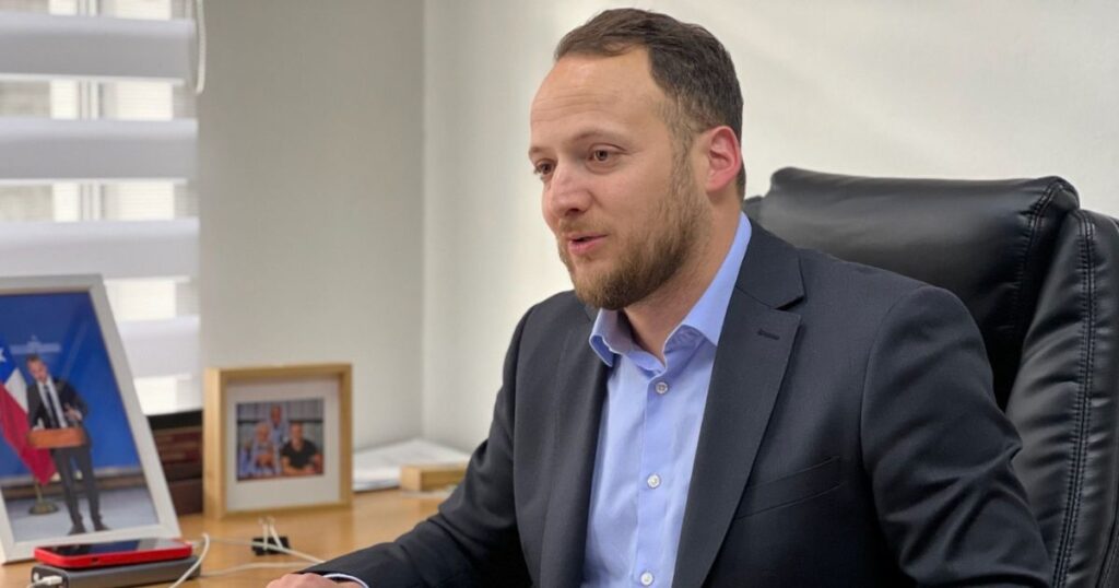Diputado Jorge Guzmán destacó positivo balance de labor legislativa y fiscalizadora durante 2024: “Trabajamos intensamente pensando en lo mejor para Chile y la región del Maule” 1 Diputado Guzman
