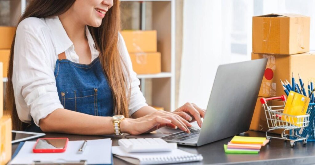 FOSIS y Microsoft abren 10 mil cupos para capacitar a emprendedores en IA 1 FOSIS y Microsoft