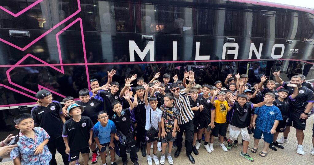 Jóvenes talentos de la Escuela de Fútbol “Samuel Reyes” viajan a representar a Curicó en Torneo Internacional en Argentina 1 Samuel Reyes