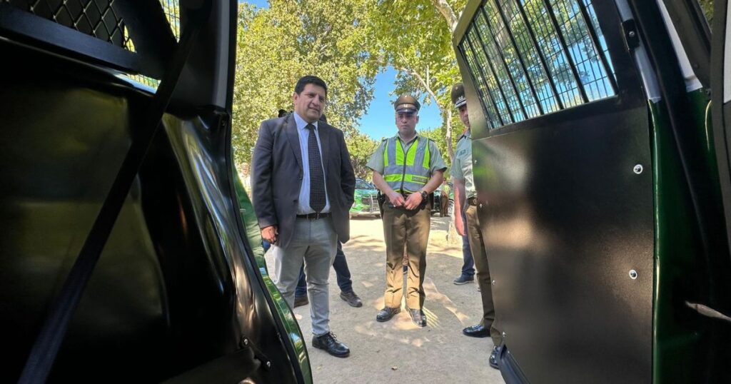Vehiculos carabineros