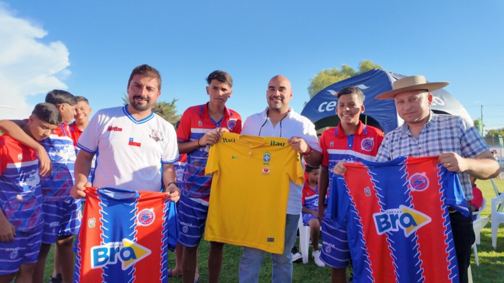 Molina dio la bienvenida al Torneo Internacional Infantil de Fútbol de la Provincia de Curicó 2 WhatsApp Image 2025 01 13 at 15.38.20