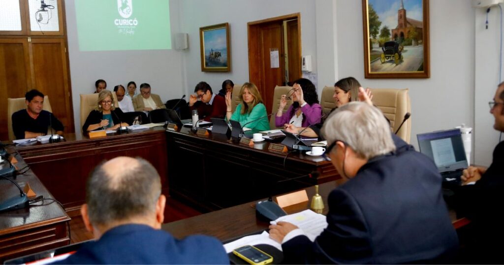 Concejo Municipal de Curicó aprobó proyectos para mejoramientos 1 Concejo Municipal de Curico