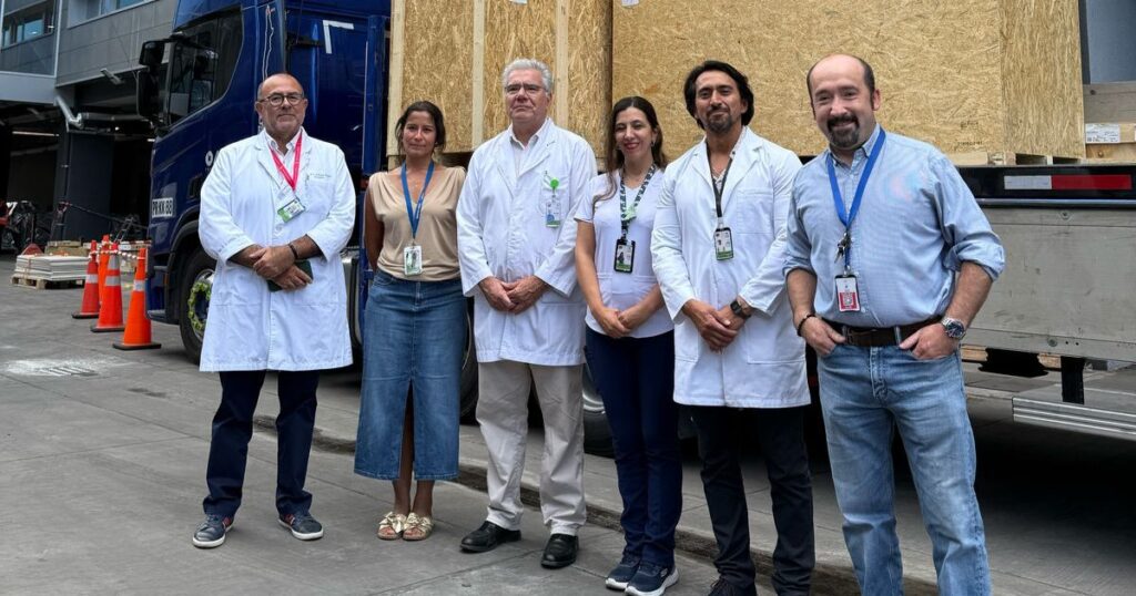 Llegó al Hospital de Curicó el esperado angiógrafo para atención cardiovascular 1 Angiografo Hospital de Curico
