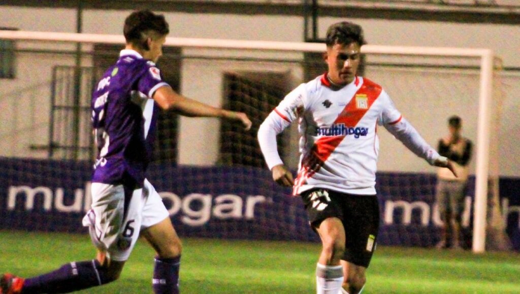 Curicó Unido cae ante Deportes Concepción en un emocionante encuentro de Ascenso 2025 1 Curico Unido pierde contra Deportes Concepcion