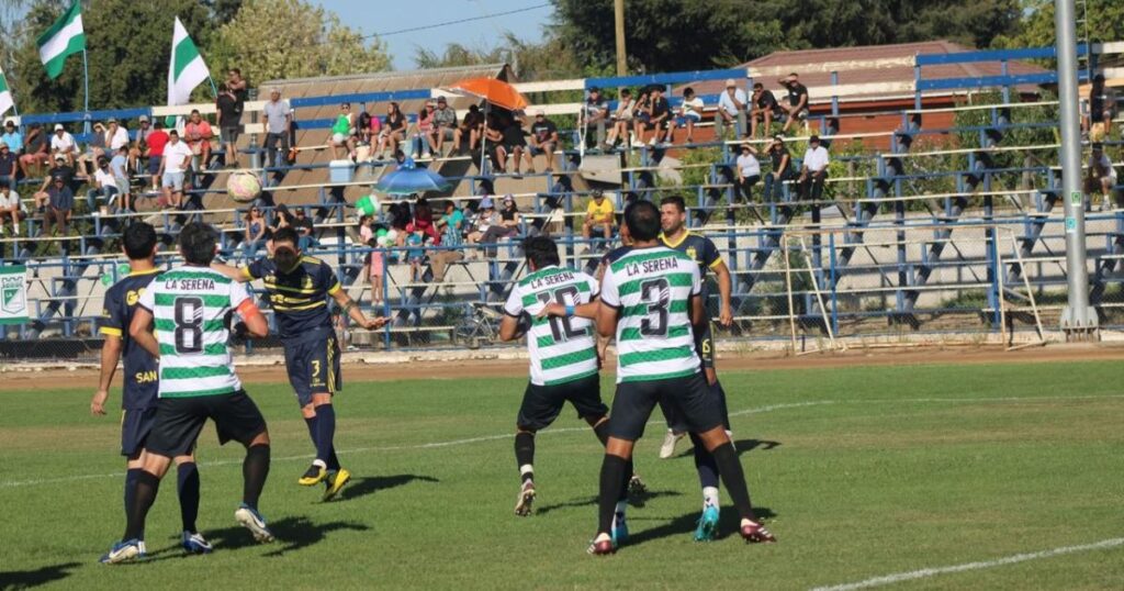 Molina postula a su estadio municipal como sede de Curicó Unido 1 Estadio Municipal de Molina