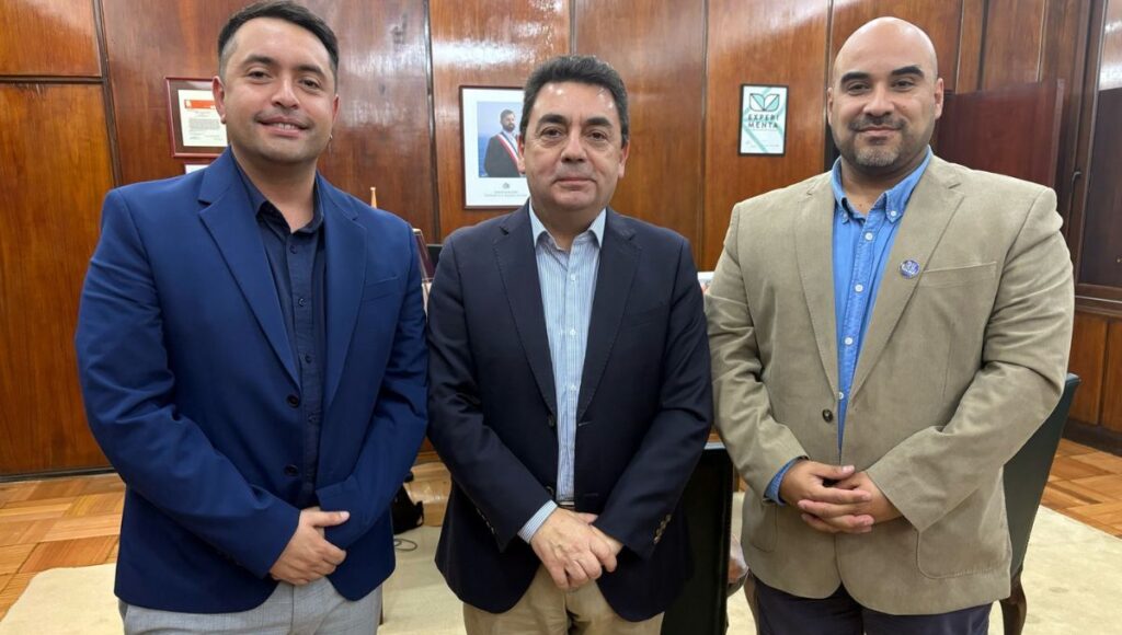 Piensan en grande: avanzan gestiones para tener sucursal de Chile Atiende en Molina 1 Molina