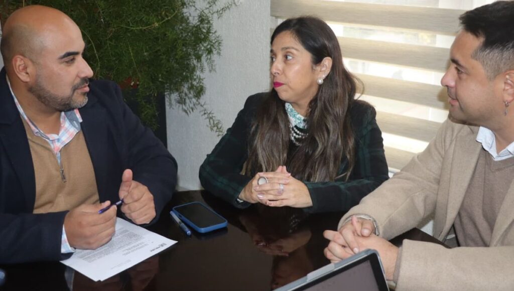 Alcalde de Molina solicita a nuevo Ministerio continuar inversión en seguridad para la comuna 1 Seguridad Molina