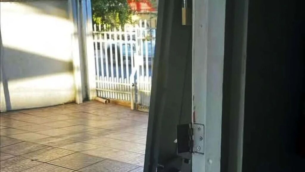 Delincuentes ingresan a colegio en Romeral y sustraen alimentos y material didáctico 1 robo colegio Romeral