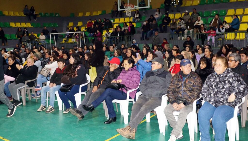 Alcalde de Molina compromete apoyo habitacional a mas de 350 familias de la comuna