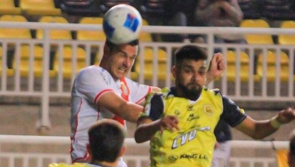 Curico Unido cae en los descuentos Rangers se recupera y Linares gana con agonico gol en vibrante jornada del ascenso