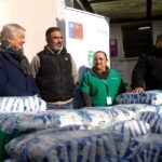 EcoMercado Solidario de Curico recibe significativa donacion de azucar de comerciantes de calle Pena