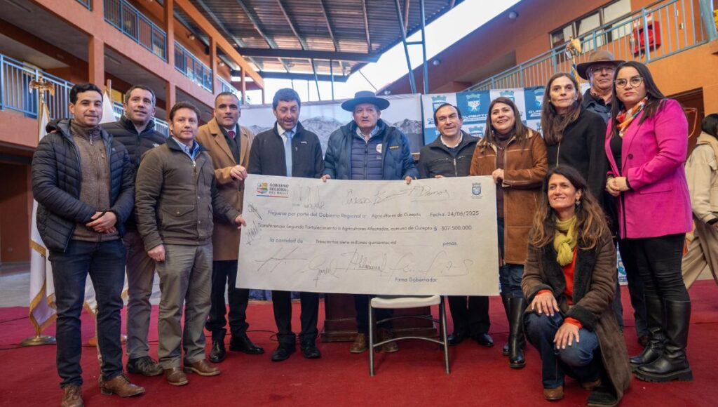 Gobierno Regional cumple compromiso con agricultores de Curepto y entrega más de $300 millones 1 Gobierno Regional cumple compromiso con agricultores de Curepto y entrega mas de 300 millones