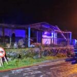 Incendio afecto vivienda en sector Comalle de Teno y movilizo a cuatro companias de Bomberos