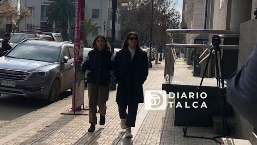 Ministro del Interior se reunió en Talca con hijas de concejala desaparecida en Villa Alegre 1 Ministro del Interior se reunio en Talca con hijas de concejala desaparecida en Villa Alegre