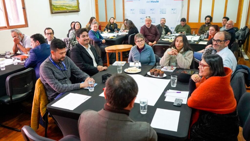 Sesiona la Segunda Mesa de Recuperacion y Reconstruccion en la Region del Maule