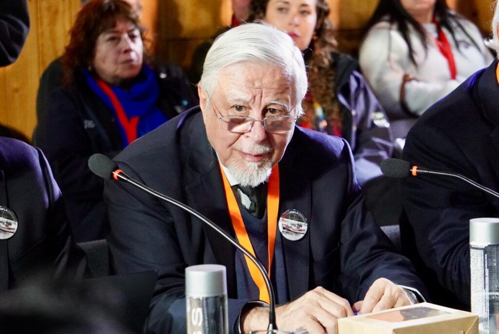 Diputado Celedón tras sesión de Comisión Bruma en Constitución: “Se requiere cambiar la legislación marítima para proteger a los pescadores artesanales” 1 Imagen de WhatsApp 2025 07 17 a las 19.37.06 d08ab28f