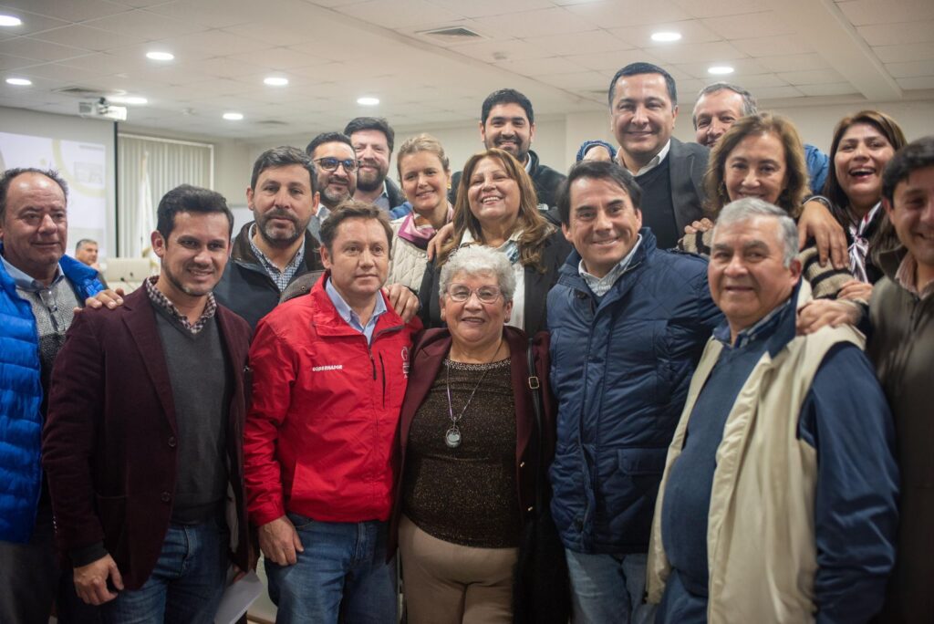 Más de mil agricultores de Parral y Retiro recibirán apoyo económico del Gobierno Regional del Maule 1 Imagen de WhatsApp 2025 07 22 a las 18.41.19 3ad9bcae