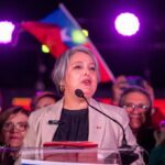 Jeannette Jara lidera primera encuesta presidencial tras primarias pero pierde en todos los escenarios de segunda vuelta 1