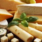 Talca recibe la tercera version del Mercado de Quesos con productos gourmet y musica en vivo